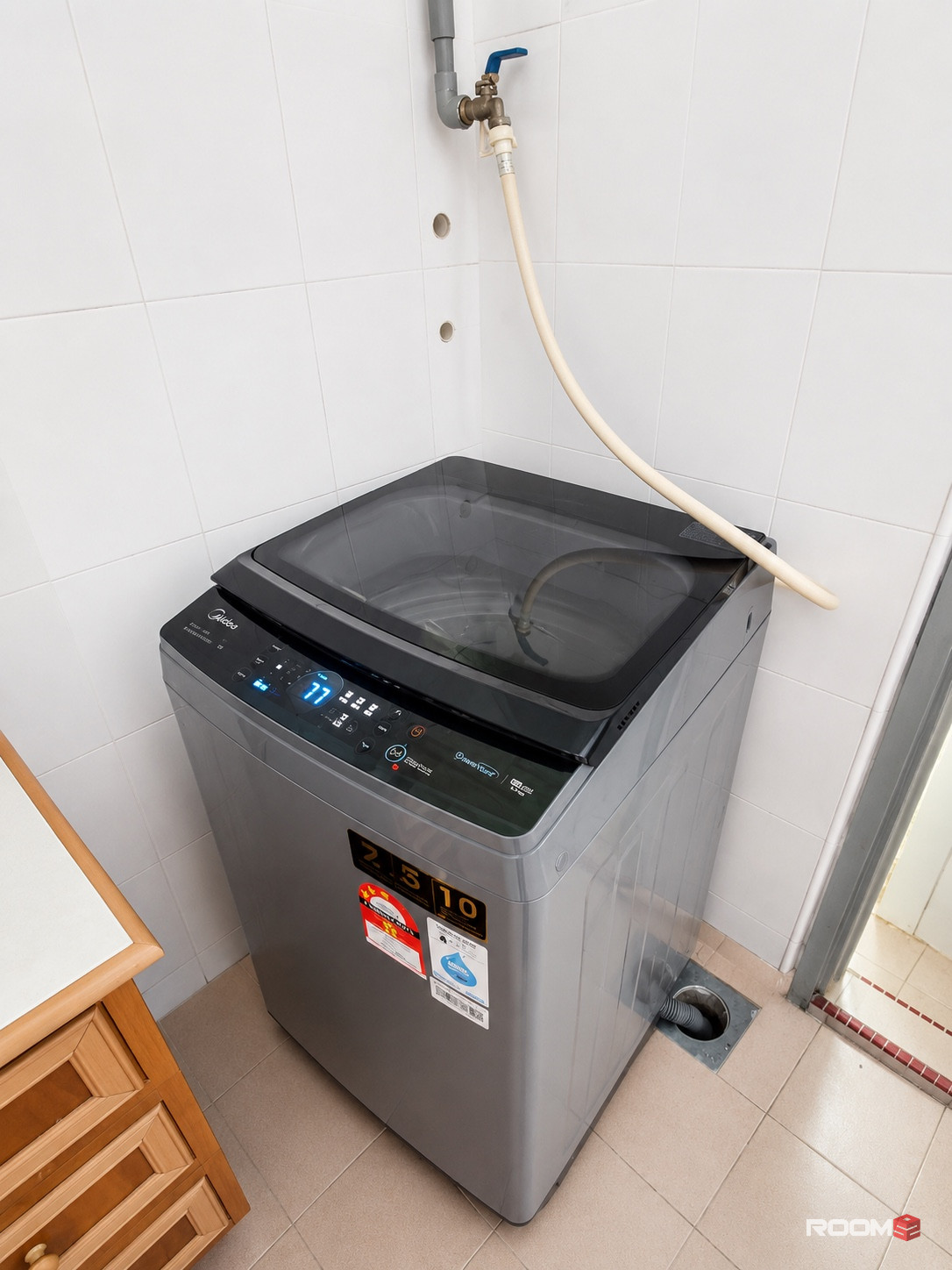 🏠 Medium Room For Rent @ Bandar Sunway | 🚗 3-5 Mins To Sunway Pyramid 🛍️