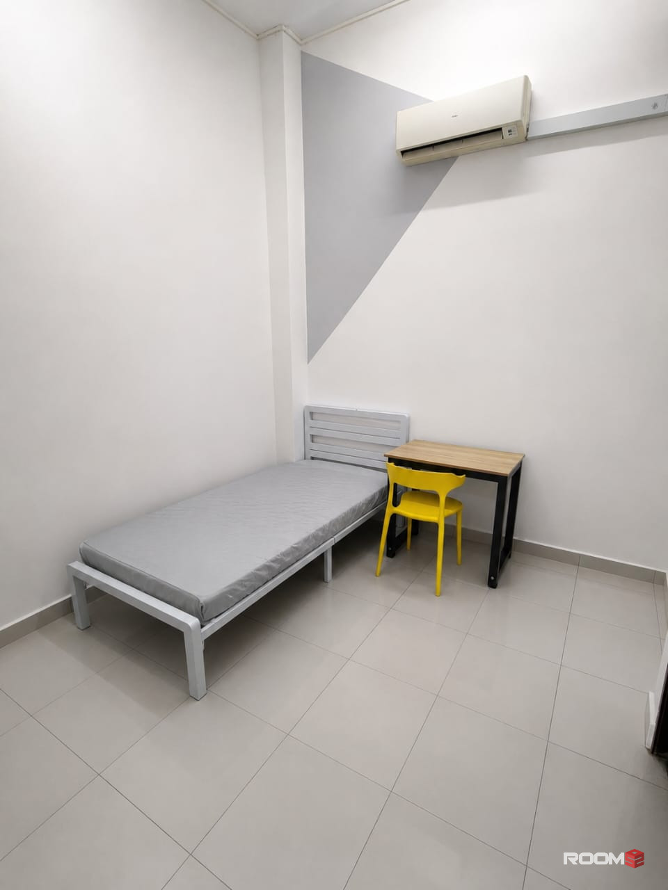 🚗 3-5 Mins To SS2 Food Street | 🏠 Female Room For Rent @ SS2 PJ ✨