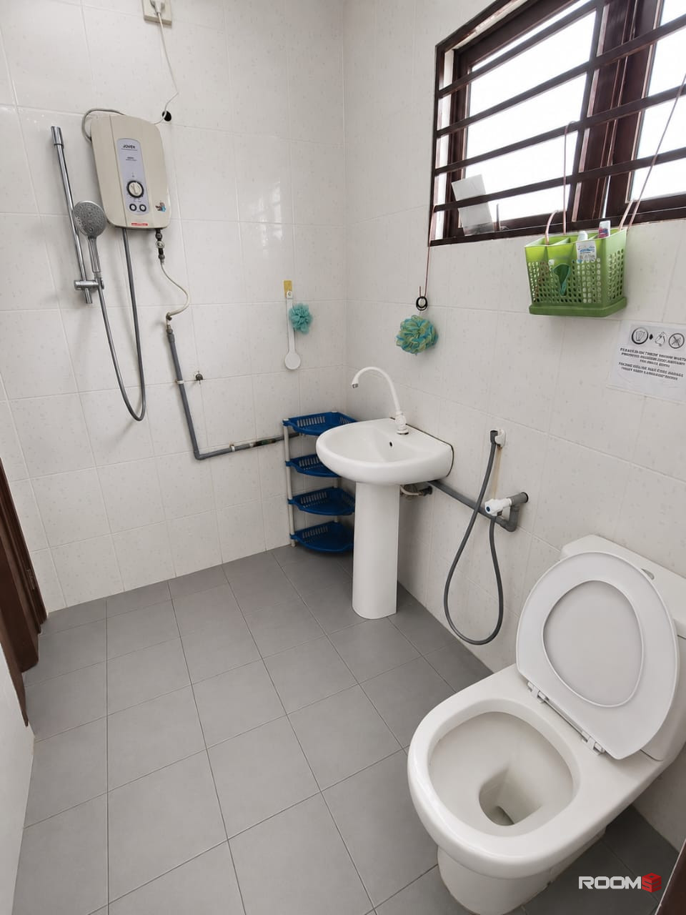 🚗 3-5 Mins To SS2 Food Street | 🏠 Female Room For Rent @ SS2 PJ ✨