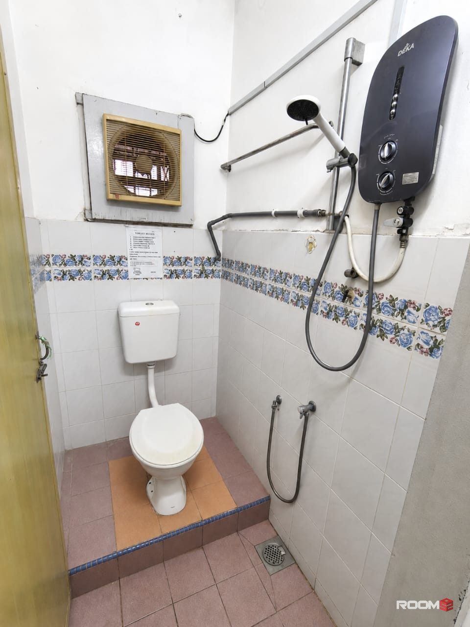 🏡 Single Room For Rent @ SS1 | PJ Free Bus Opposite House 🚌 | Near Tmn Bahagia LRT & SS2 Food Street 🍜