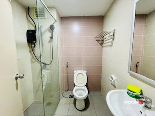 Co living Room For Rent At Bukit Bintang