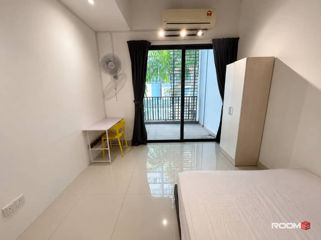 💃 Female Only 🚺 Fully Furnished Room For Rent @ I-Residences 💞 | 🏃‍♀️‍➡️ Walk to Central i-City Mall 🛒