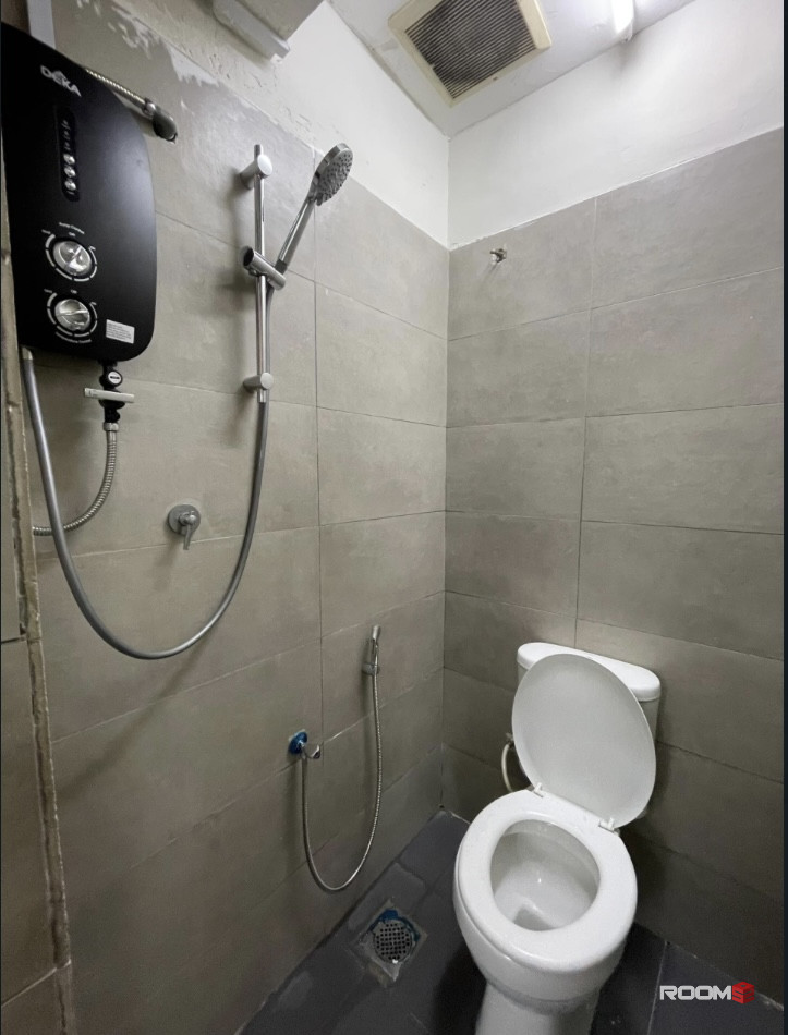Zero Depo ❗ Near Subang USJ 🚗 Single Room for Rent at Kota Kemuning