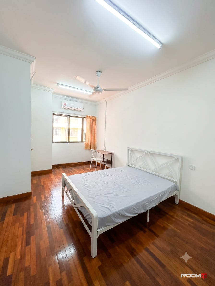 🏡  Medium Room @ Bandar Utama BU6 ❤️ | 🚗 5-6 Mins to 1 Utama Shopping Centre 🛍️🛒