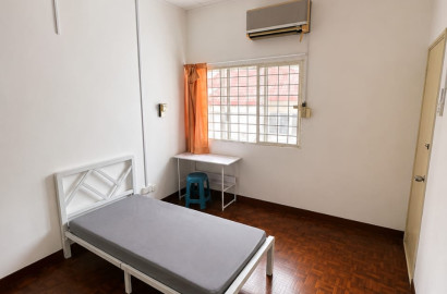 🚗 3 Mins to Bandar Utama MRT 🚆 | 🏡 Medium Room with Attached Shared Bathroom @ Bandar Utama ❤️