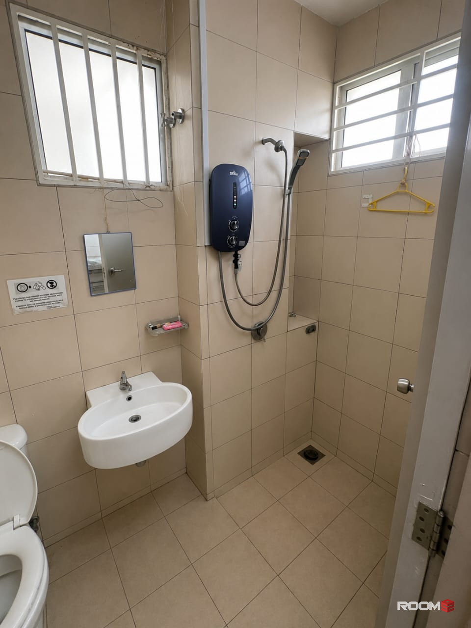 🏡 Aircond Room For Rent @ Bandar Botanic Klang 🔥 | 🚗 Near AEON Mall Bukit Tinggi, Lotus & GM Klang 🛒