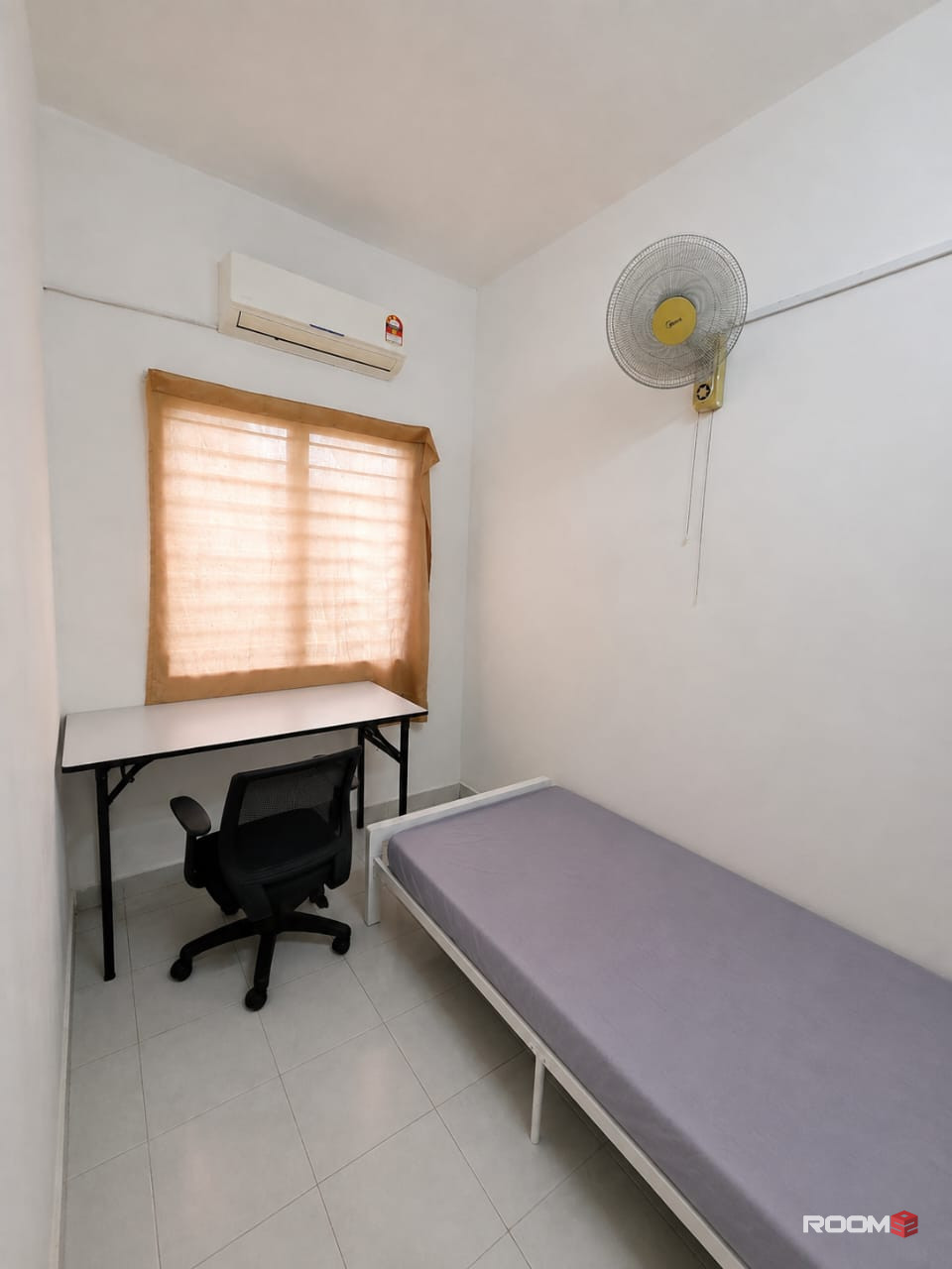🔥 Budget Room for Rent @ Bukit Rimau | 🚗 Near AEON BiG Bukit Rimau 🛍️ & Columbia Asia Hospital 🏥
