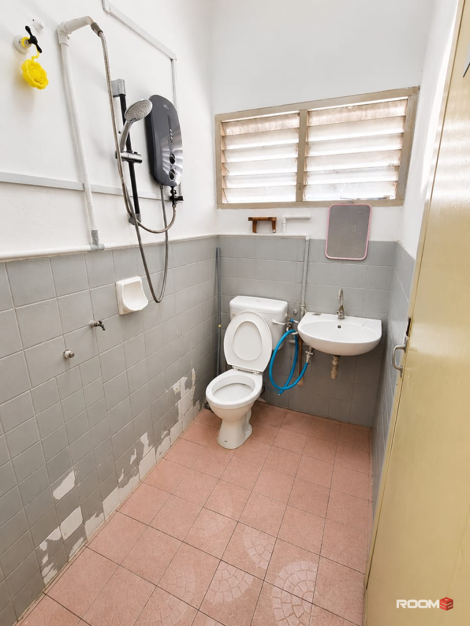 🚆 650m To Taman Bahagia LRT 🏃🏻 | 🏠 Medium Room For Rent @ SS1 PJ 🌟