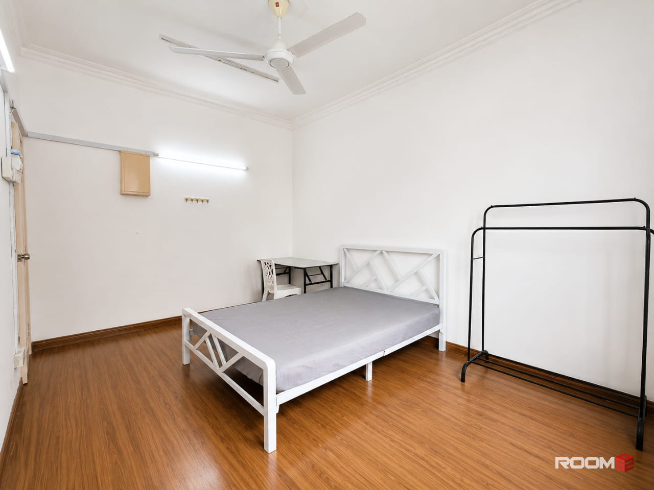 🏡 Spacious Co-Living Room @ Setia Alam 🔥 | 🚗 4 Mins To Setia City Mall 🛒 | Aircond + Free WiFi 🛜
