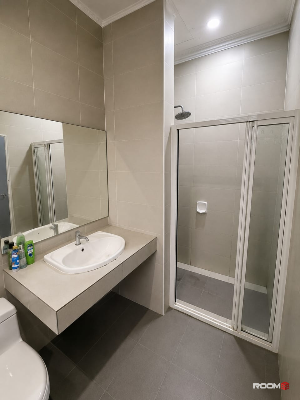 🚗 4 Mins To Setia City Mall 🛒 | 🏡  Private Room For Rent @ Setia Alam