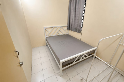 🚗 4 Mins To Lotus's Setia Alam 🛍️ | Near MR.DIY & Setia City Mall 🌳 | Medium Room With Window + Aircond ❄️