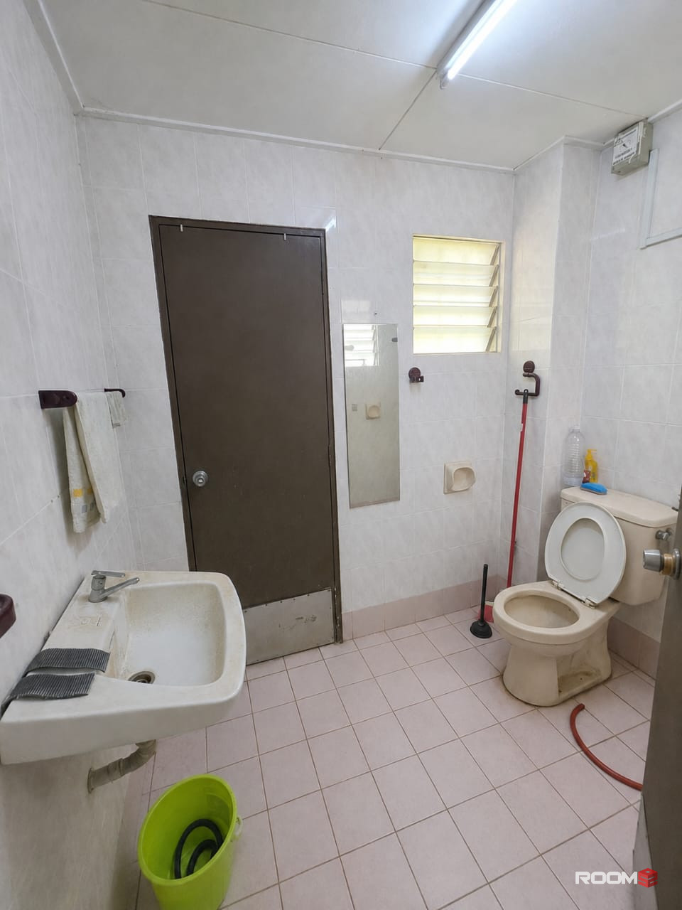 🚗 3 Mins To Columbia Asia Hospital 🏥 & AEON BiG 🛍️ | 🏡 Bukit Rimau Room For Rent 🔥