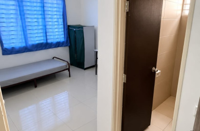 🏡 Setia Alam Room For Rent | 🚿 Private Bathroom + 🍃 Window + ❄️ Aircond  | 🚗 5 Mins To Lotus's Setia Alam 🌟