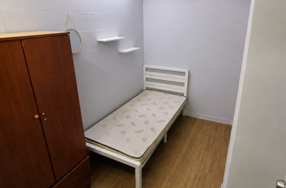 ✨ Only 150m to SS18 LRT 🚆 |  🏡 SS14 Medium Room For Rent @ Subang Jaya | 🔥 Near INTI International College 🎓