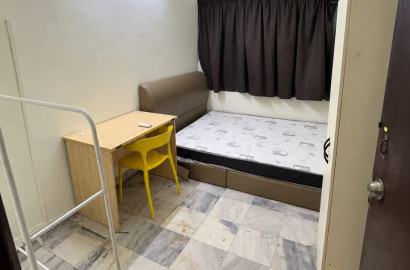 🛏️ Queen Bed Room For Rent @ Puchong Jaya 🏡 | 🚗 Near IOI Mall Puchong 🛒🛍️✨