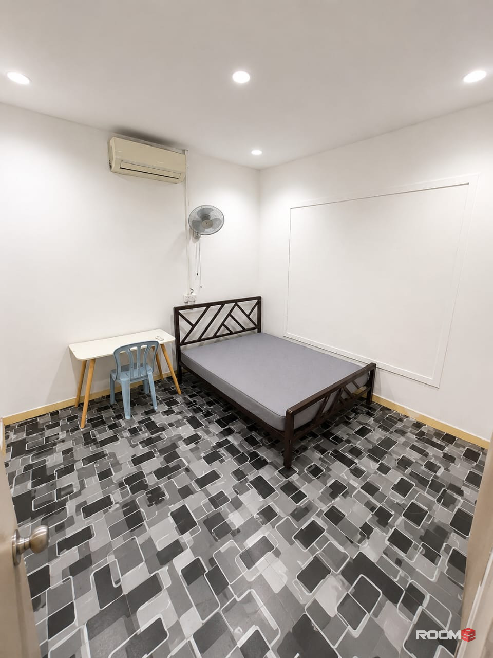 🏠 Damansara Kim SS20 Room For Rent ✨ | 🚶 Only 650m to TTDI MRT Station 🚆