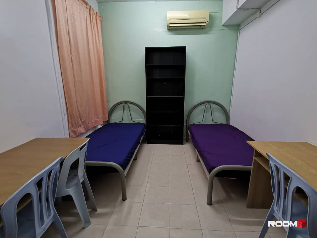 🔥 IMMEDIATELY MOVE IN! 🔥 We have plenty of rooms available in Subang Jaya and USJ area!! 🏠💫