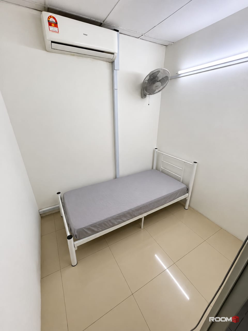 🏡 Single Room For Rent @ TTDI | 🚶‍♂️‍➡️ 300m Walking Distance to MRT TTDI 🚉✨