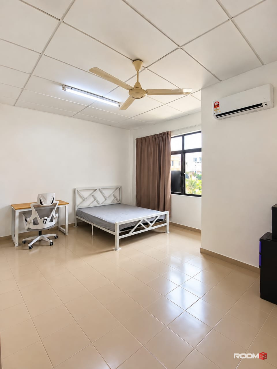 🏡 Master Room w/ Private Bathroom @ Tropicana Indah 🌟 | 🚗 5 Mins to SEGi University & Thomson Hospital Kota Damansara
