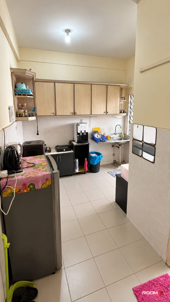 🏡 Master Room w/ Private Bathroom @ Tropicana Indah 🌟 | 🚗 5 Mins to SEGi University & Thomson Hospital Kota Damansara