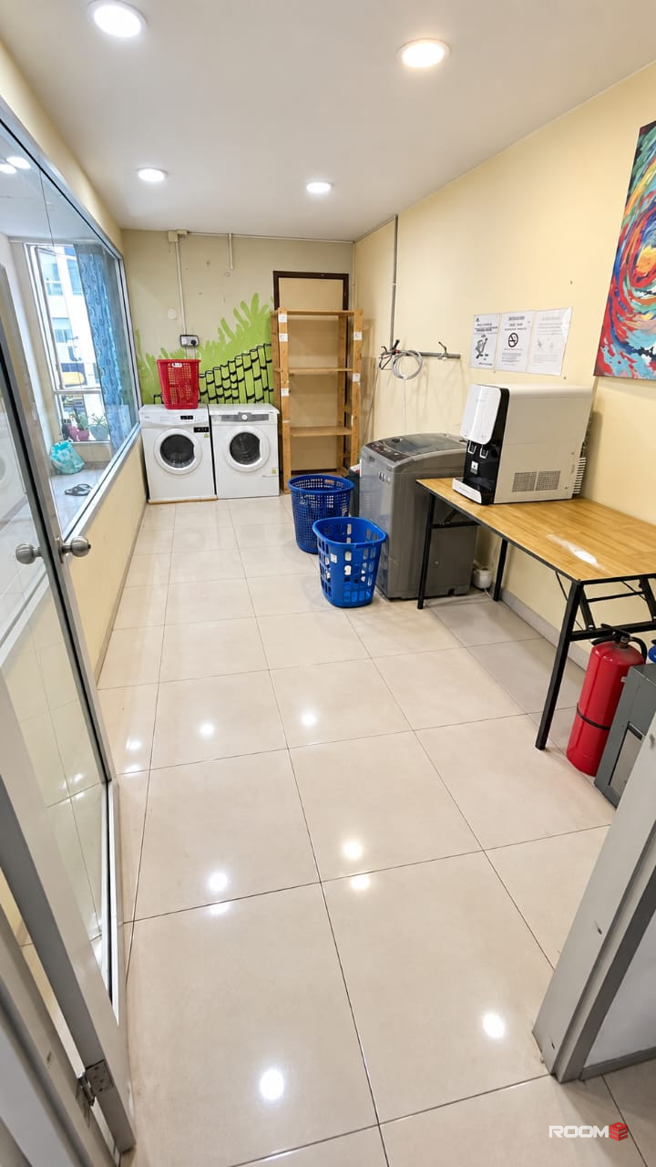 🔥 Kota Damansara Room with Private Bathroom 🚿 | 🚶‍♂️‍➡️Walking Distance to Strand Mall 🛒🛍️