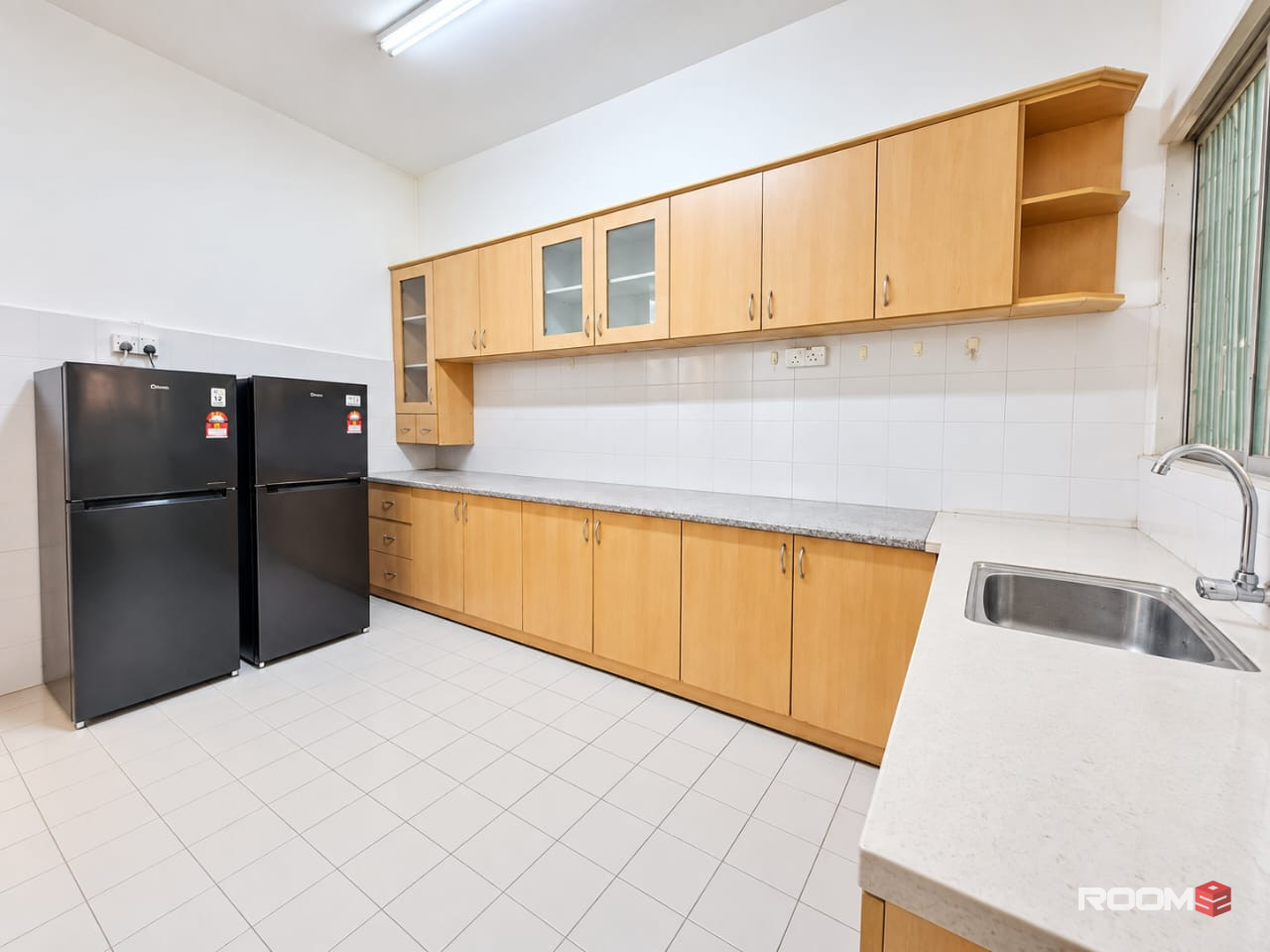 🏡  Fully Furnished Room For Rent @ Bandar Utama | 🚗 Near 1 Utama & Centrepoint Bandar Utama 🛒🛍️