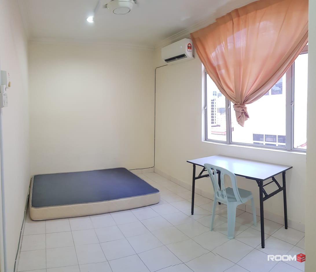 sungai buloh landed room