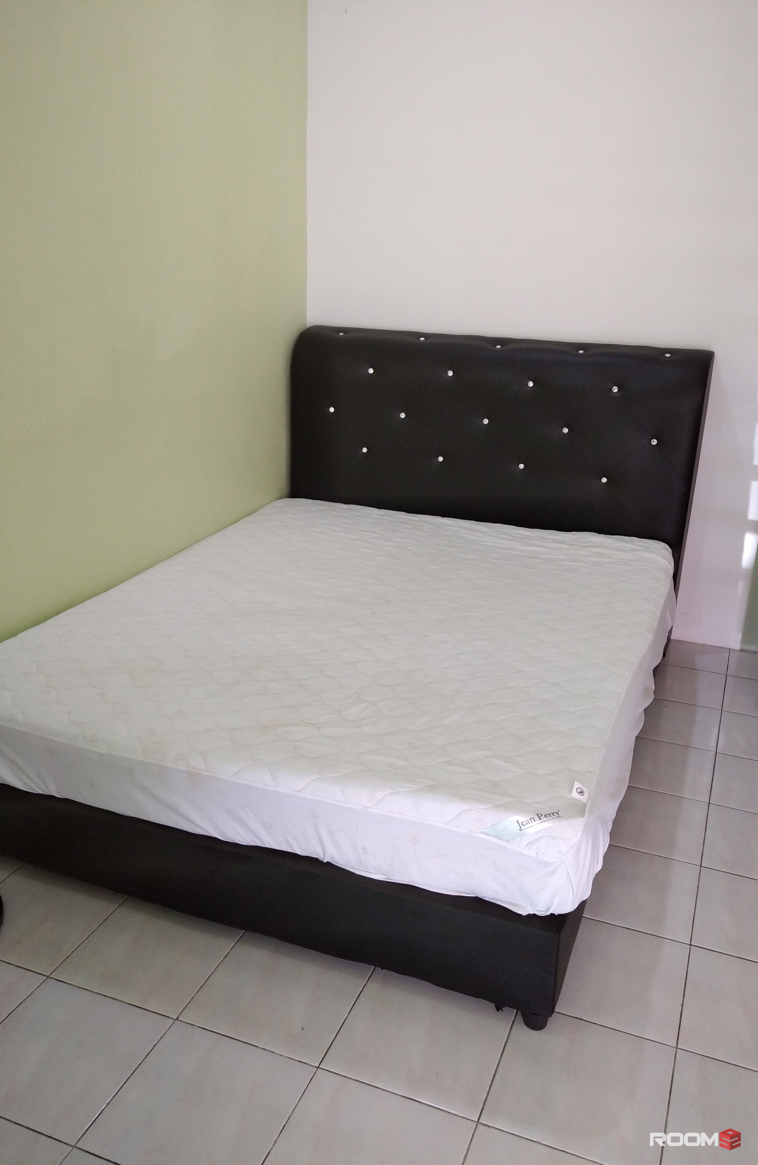 Master Room with personal bathroom at Bandar Botanic nr bandar bukit tinggi parklands West port klang