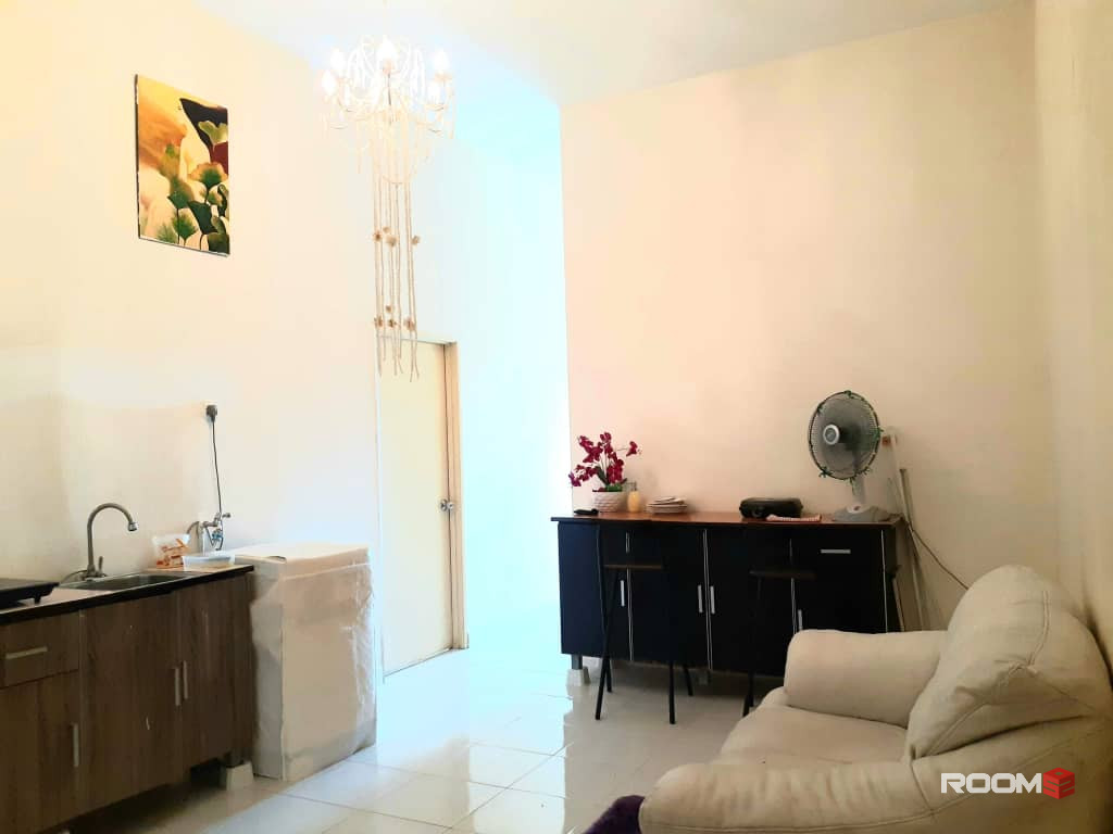 Couple aircond medium room ampang prima condo