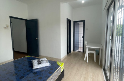 Master Room Female Only Room at Taman Tasik Prima Puchong, Bandar Putero