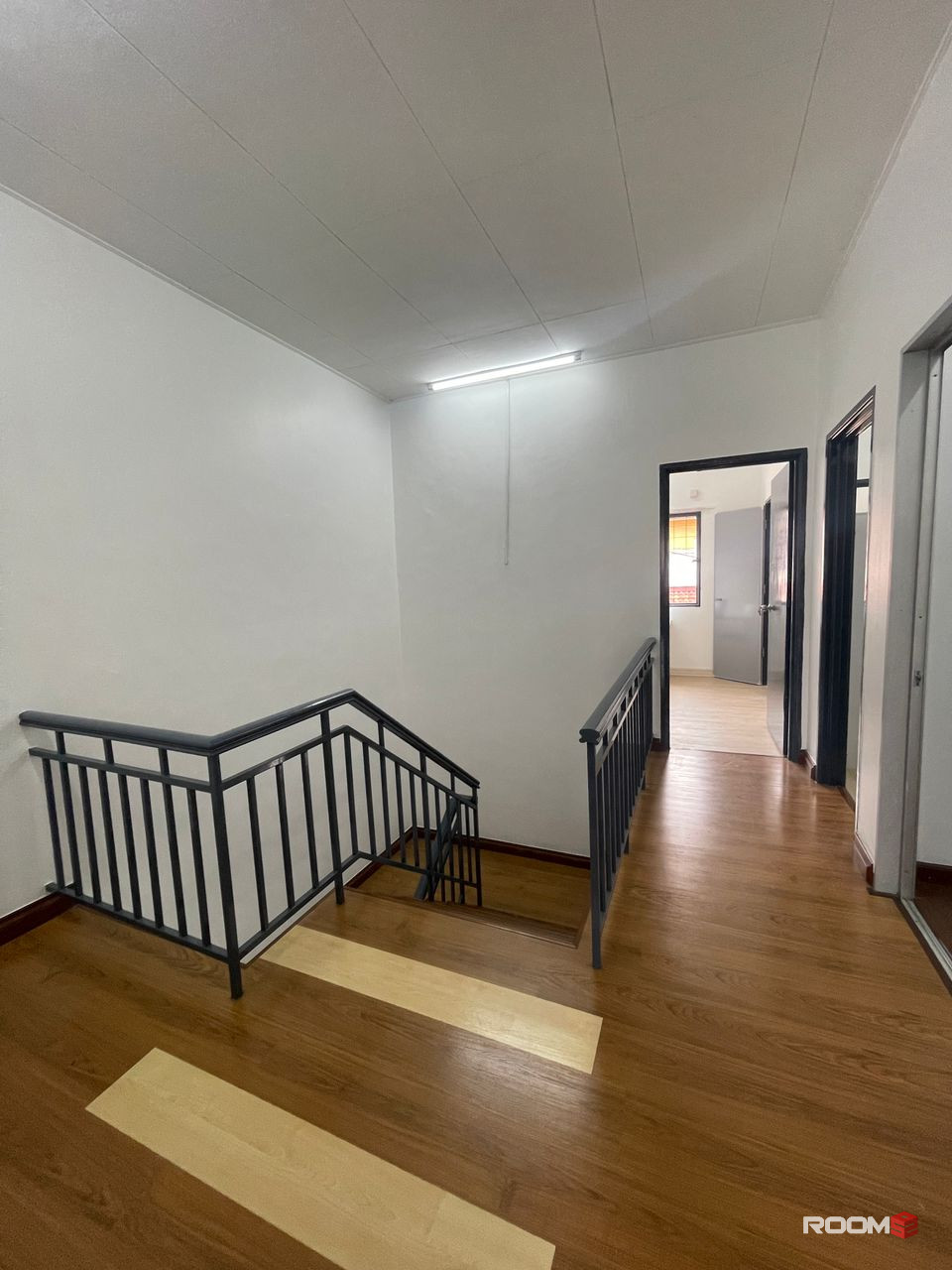 Master Room Female Only Room at Taman Tasik Prima Puchong, Bandar Putero