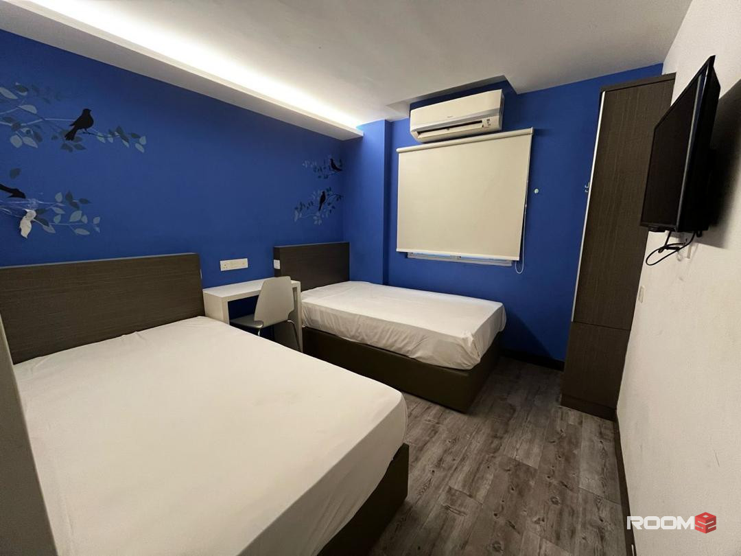 🧸9 MINS WALK TO AEON MALURI @ MASTER ROOM PRIVATE TOILET 🌷🫧
