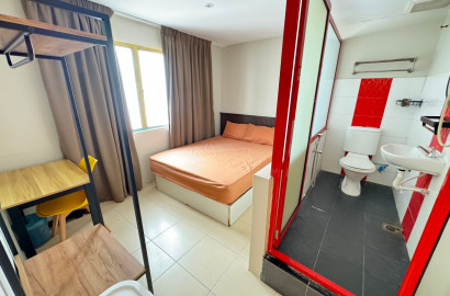 *Low Deposit Queen Bedroom attached with own bathroom @ Kuchai Entrepreneurs Park, Kuchai Lama, Kuala Lumpur