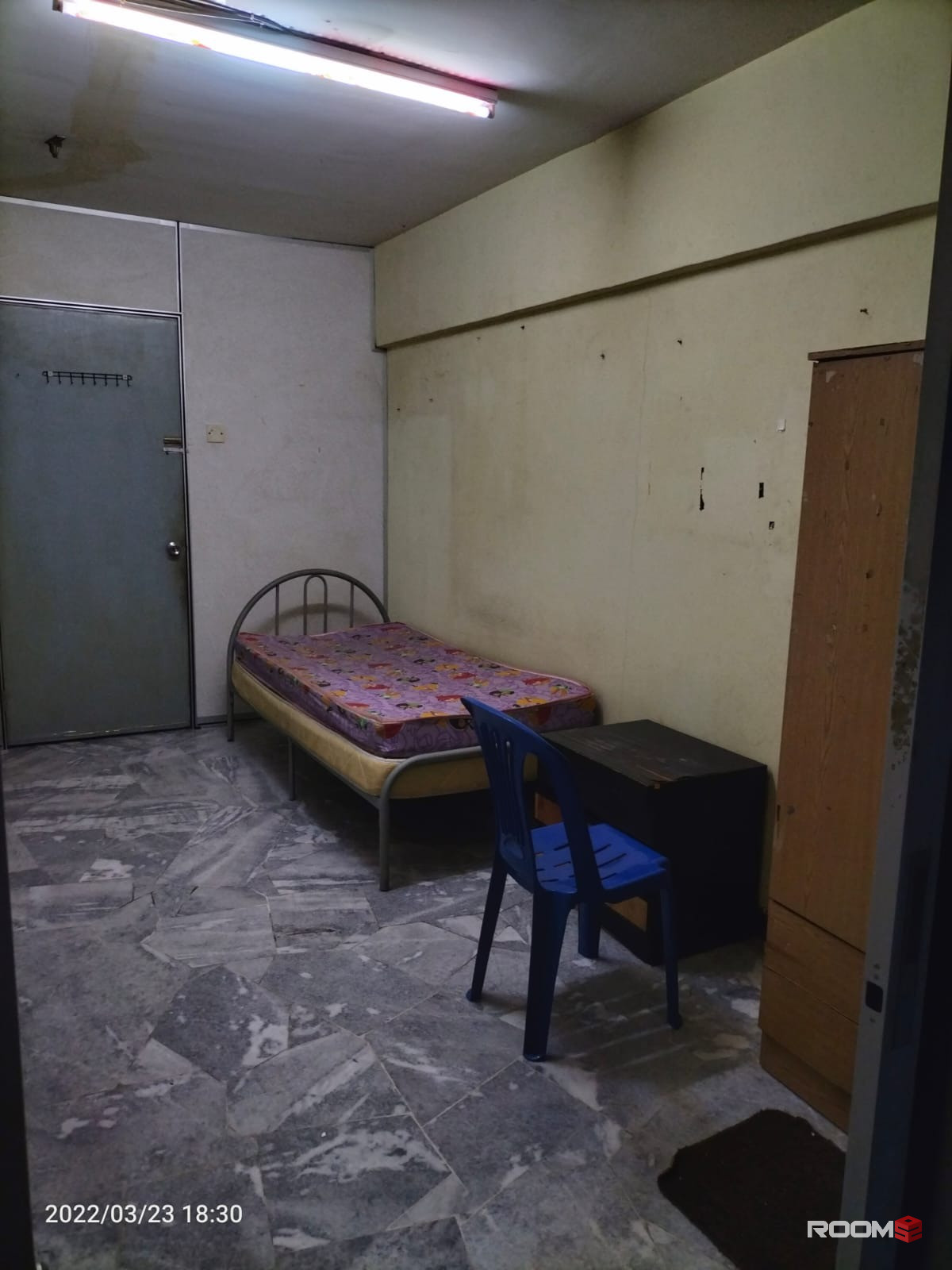 Furnished single room in Desa Petaling