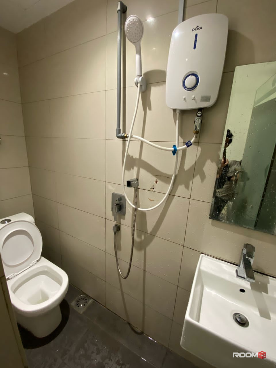 7 MIN WALK TO MERDEKA 118 🚶‍♂️ JUNE PROMOTION DISCOUNT UP TO RM 300 ‼️ PRIVATE BATHROOM 🛁