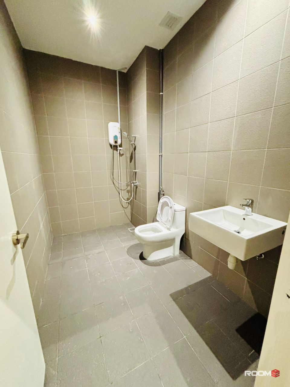 [CONDO ROOM FOR RENT]  VERVE SUITE @ Old Klang Road – Near Mid Valley!