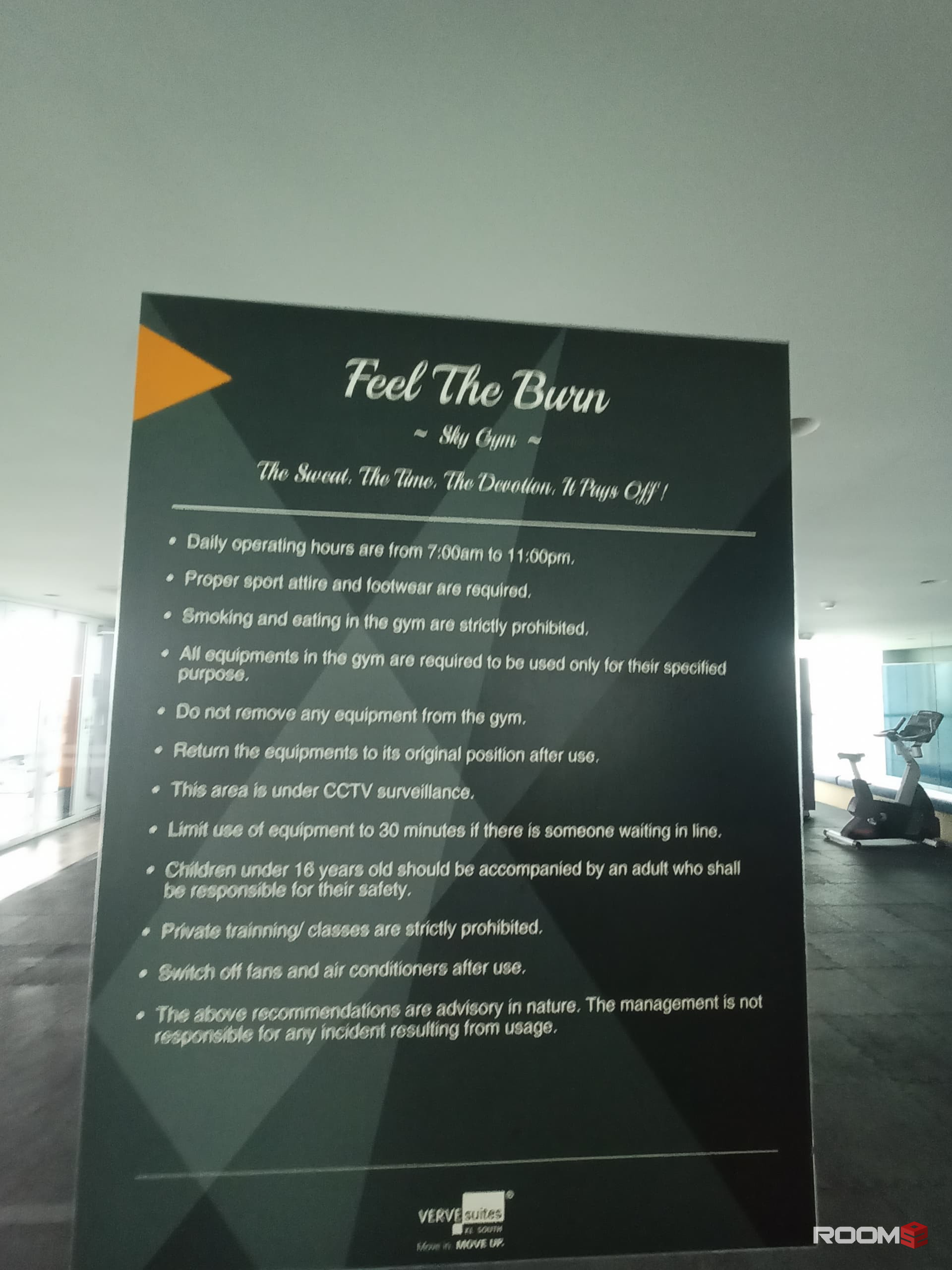 Cozy Room near Taman OUG🤩 4 min to Mrt Station🚉 9 min to Mid Valley Megamall🚘 0 deposit, Immediate move in✅