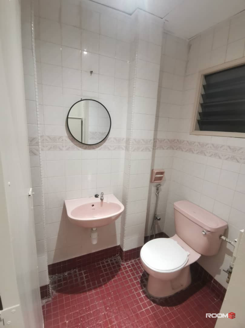🤩JULY PROMOTION‼️🔥 ROOM FOR RENT IN KUALA LUMPUR AREA🏠 5 MIN TO LRT CHOW KIT 🚝 8 MIN DRIVE TO SOGO KUALA LUMPUR🚗
