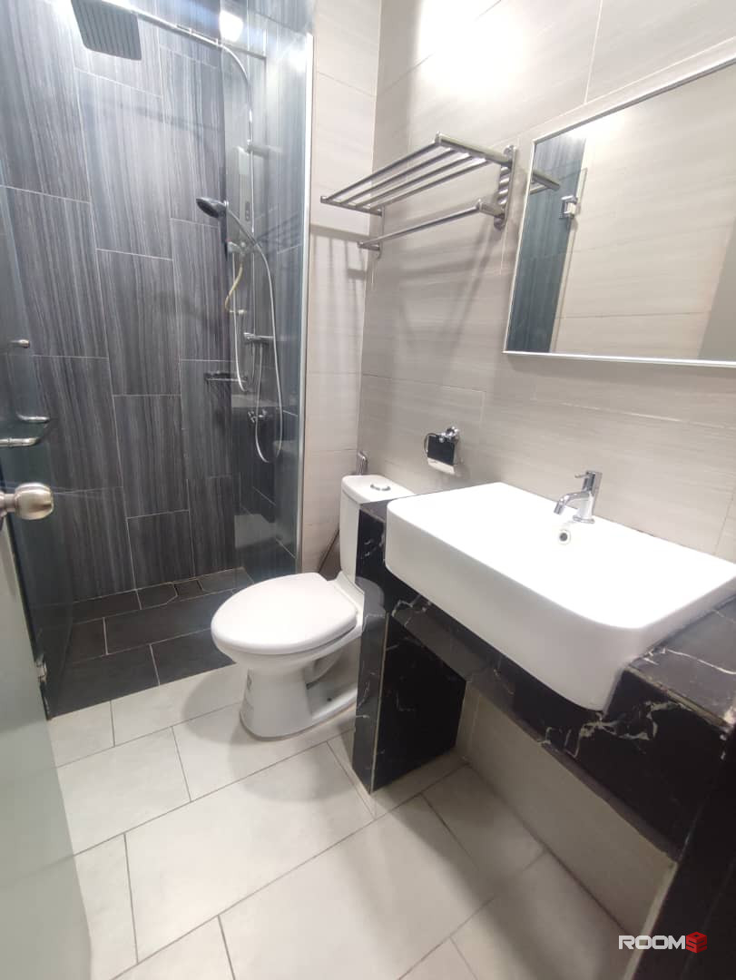 🏠COZY ROOM FOR RENT IN PUDU🔥ATTACHED BATHROOM WITH 0 DEPOSIT✅NEAR MONORIAL IMBI🚝7 MIN DRIVE TO BERJAYA TIMES SQUARE🚗