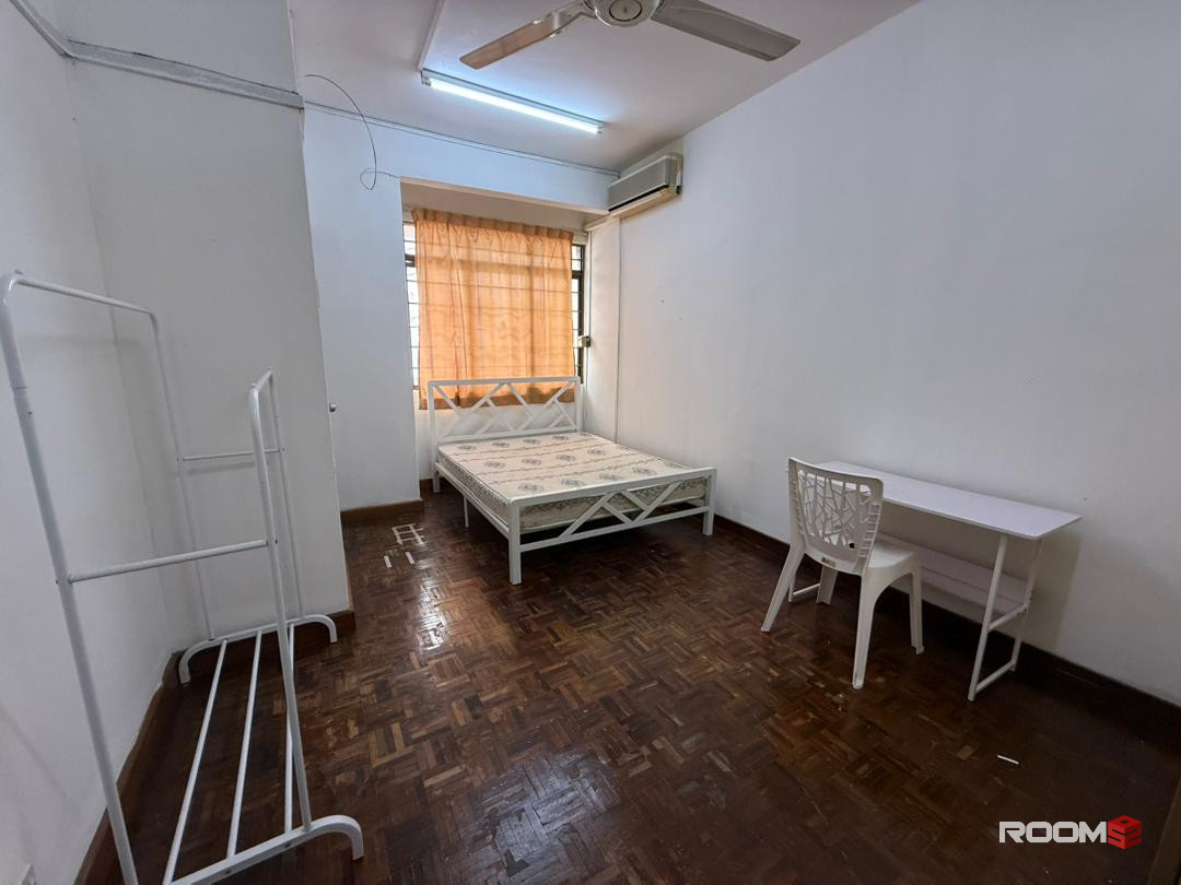 ZERO Deposit Middle Room To Rent @ Bandar Utama