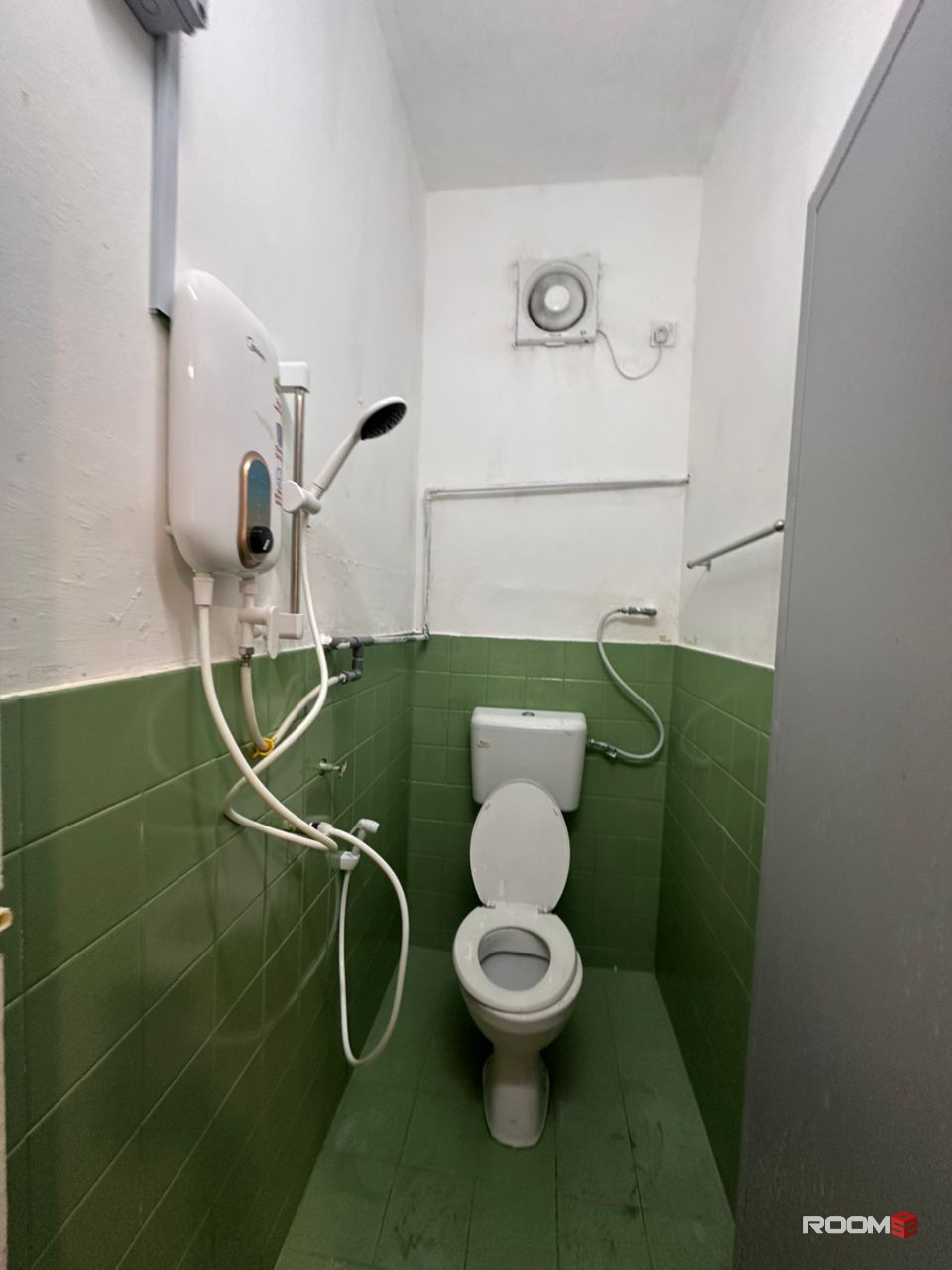 Cozy & Affordable FEMALE UNIT Single Room to Rent @ Section 17 pj