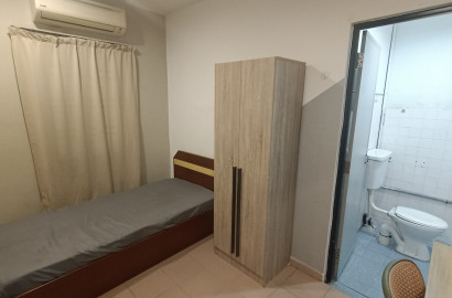 💥 Zero Deposit Offer 🎁 Private Bath 🚿 5min to Customs 🌉