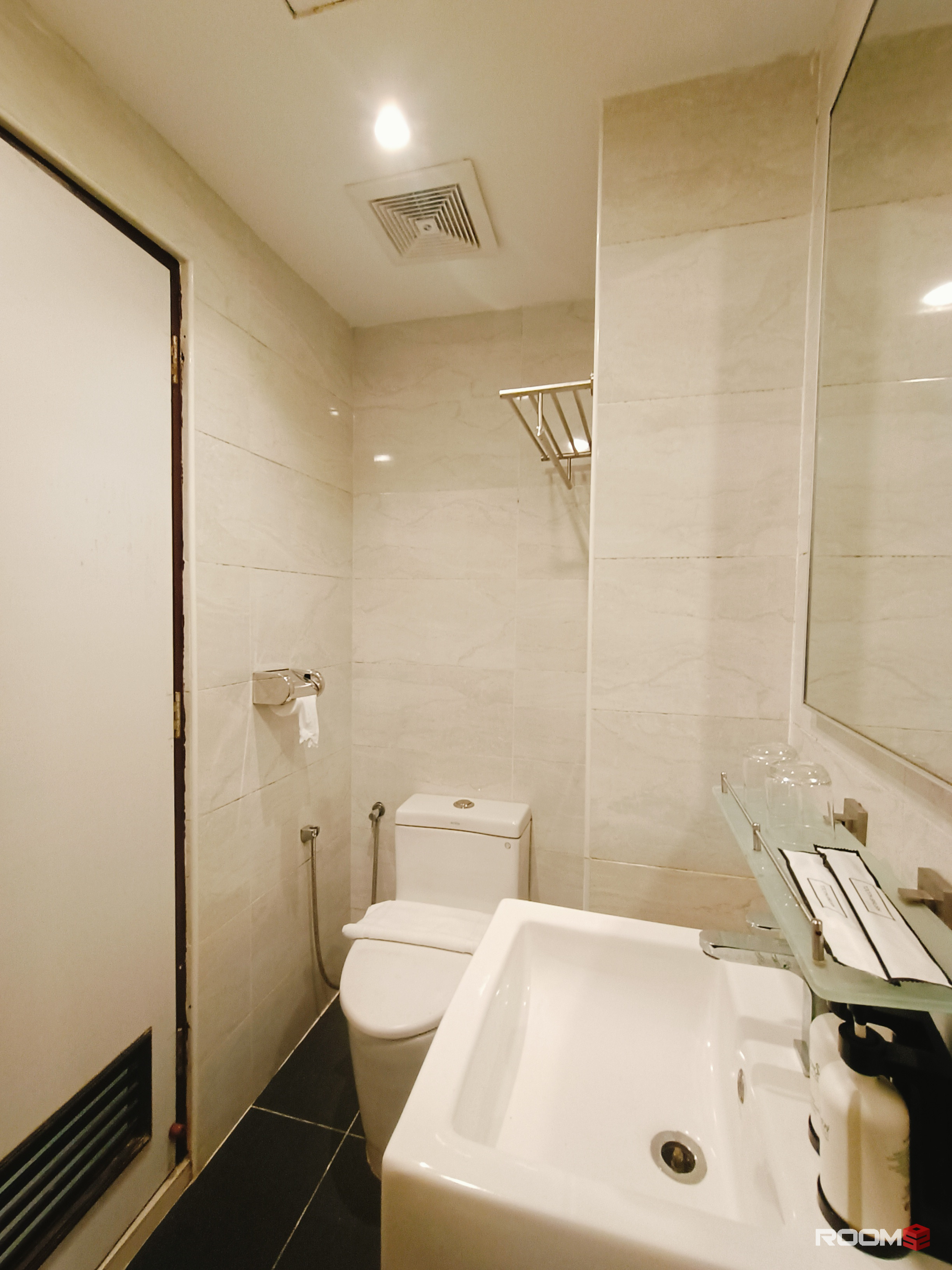 🔥 Bilik Sewa Konsep Hotel | Zero Deposit! @ NUSAJAYA