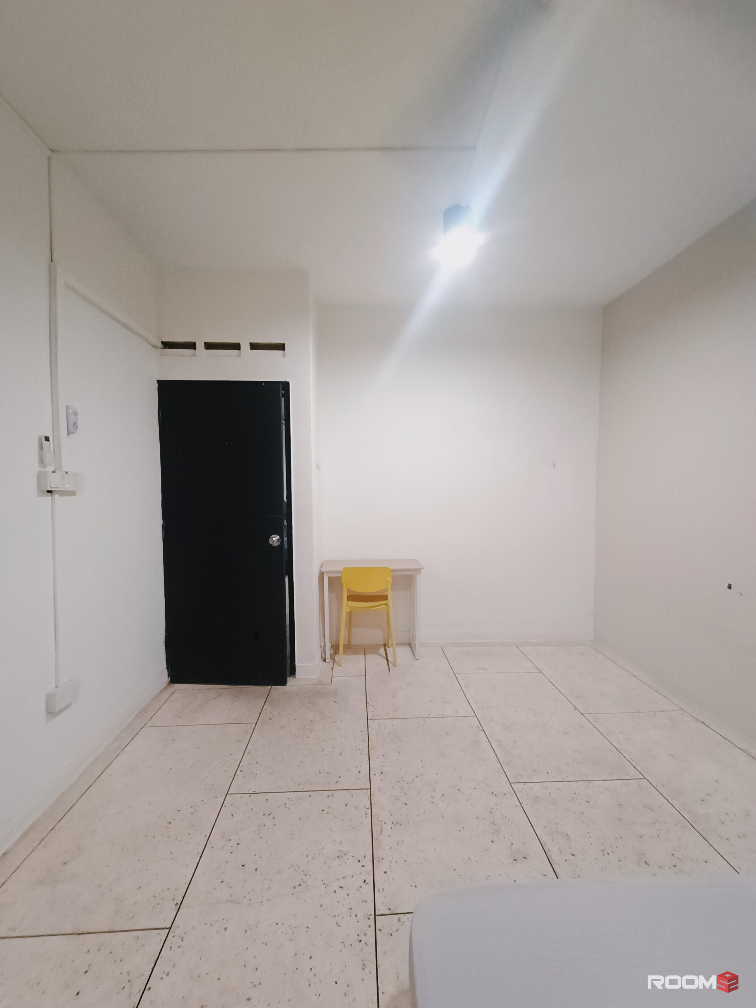 🛏️ Fully Furnished Room | Shared Bathroom | Great Location