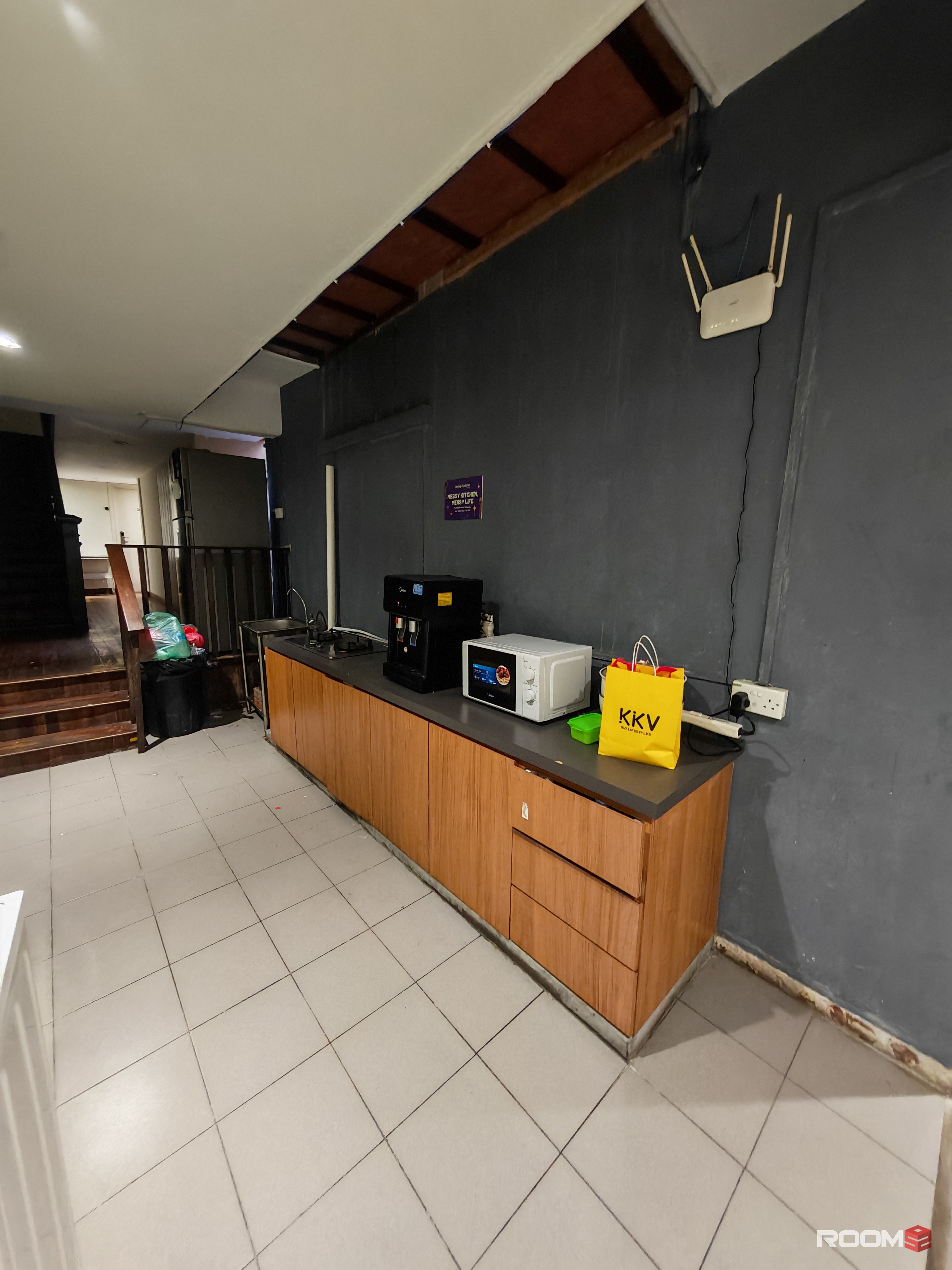 5 MIN WALK HANG TUAH MONOREL🚄 . LOW DEPOSIT NEAR PAVILLION 🏢 PRIVATE ROOM 🏠
