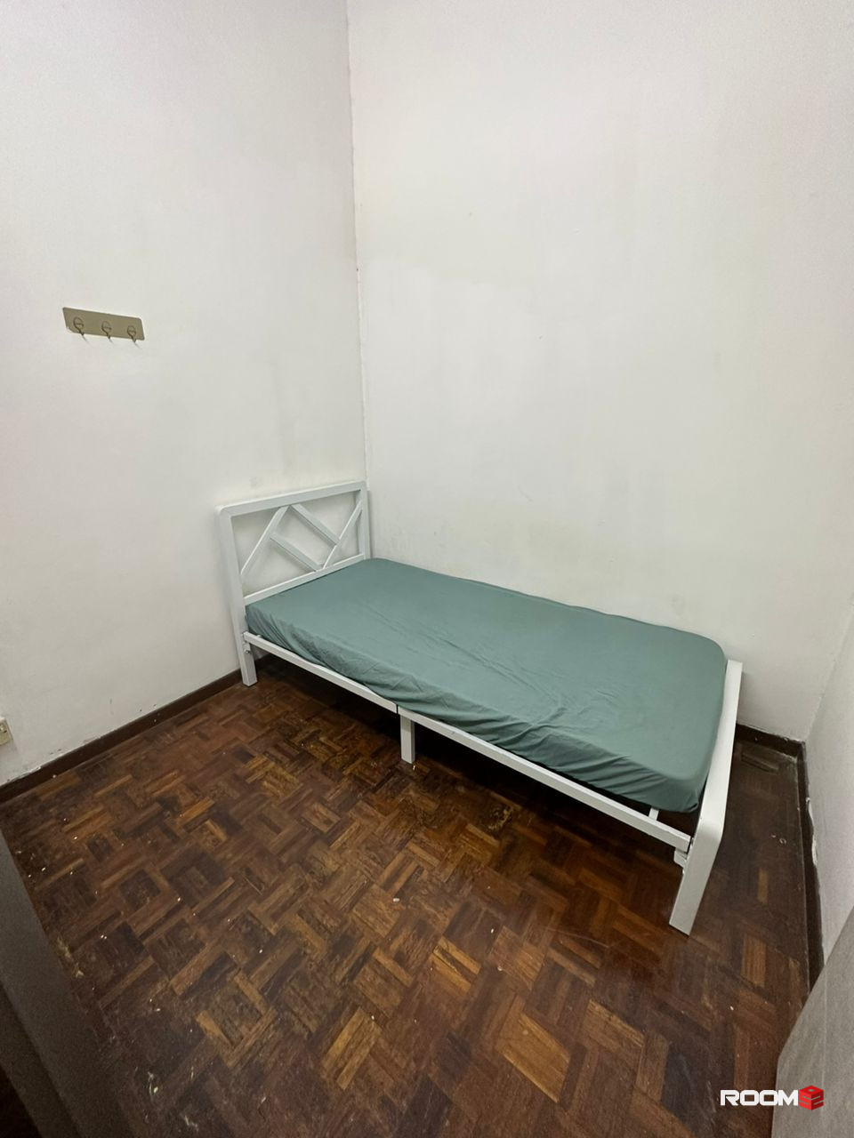 Room Near 🚝LRT Taman Bahagia - Single Female Room 🙆🏻‍♀️ at SS2@Zero Deposit💸