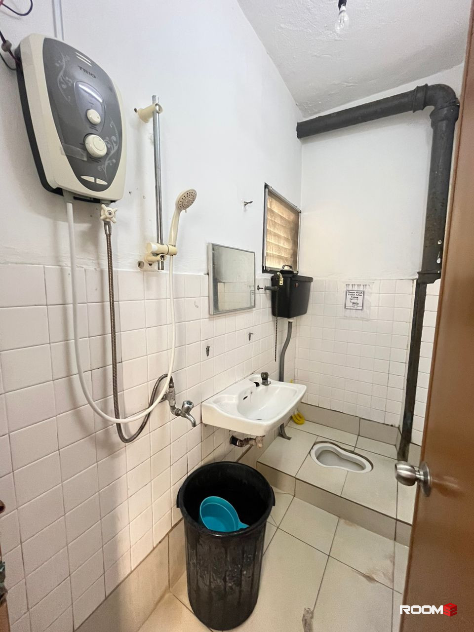 ❗Walking Distance to LRT ❗ ❗ Nice and Cozy room in SS2 ❗