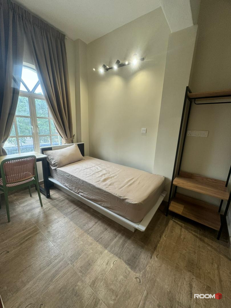 🚝 4 stops to KL Sentral (10 Mins only)❗️💰Zero Deposit Brand New Private Master Room🏢