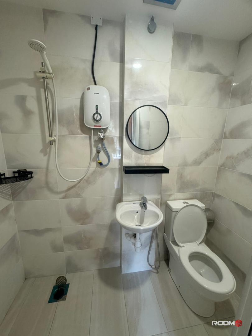 🚝 4 stops to KL Sentral (10 Mins only)❗️💰Zero Deposit Brand New Private Master Room🏢