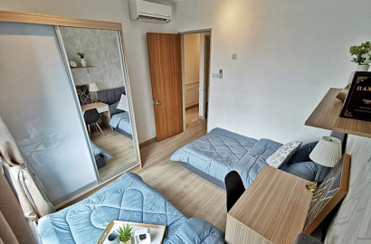 The grand subang ss13 twin sharing room